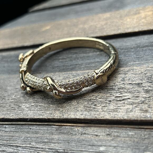 Coach Womens Gold Tone Crystal Pave Script Vine Hinge Bangle Bracelet - Picture 16 of 16